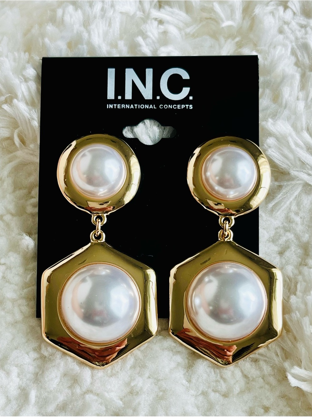 I.N.C. International Concepts
Hexagon Drop Earrings